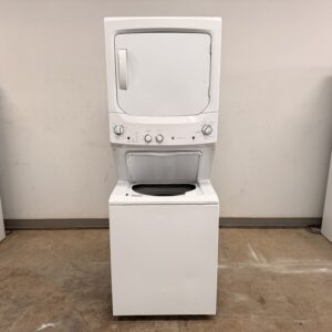 GE 3.8 cu. ft. Laundry Center